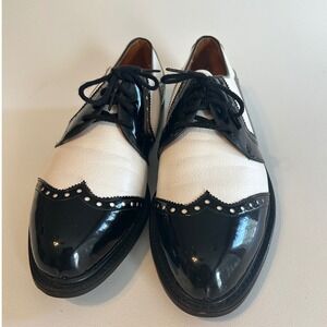Vintage Nettleton Black & White Golf Shoes w/Metal Spikes • Preppy